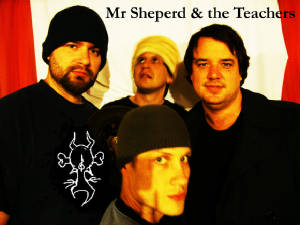 newteachers/redwhiteblackmsatt.jpg